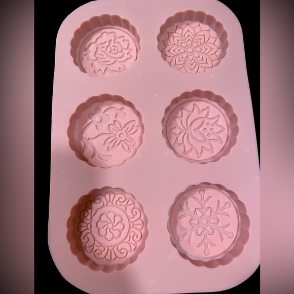 🆕Silicone Soap Molds Lot of (2) - Picture 4 of 5